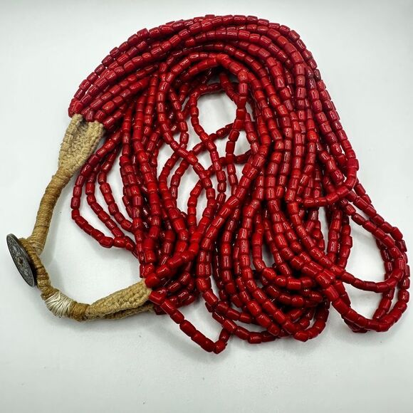 24" and 15 strands of "red coral" glass beads with 1950 Anna coin clasp! - Picture 11 of 17
